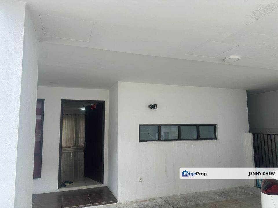 Persiaran Seri Hijau, Cahaya SPK, Shah Alam, 3 Storey Superlink House for SALE, Selangor, Shah Alam