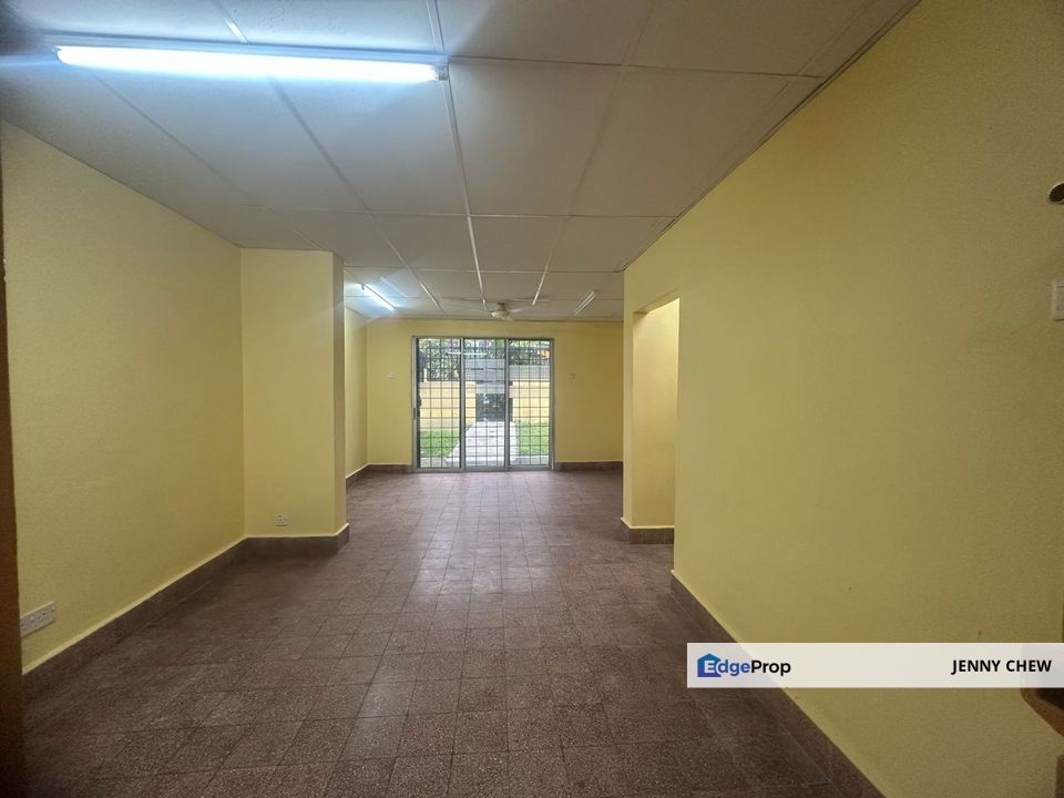 Jalan Carey, Petaling Jaya, 2 Storey Terraced House for SALE, Selangor, Petaling Jaya