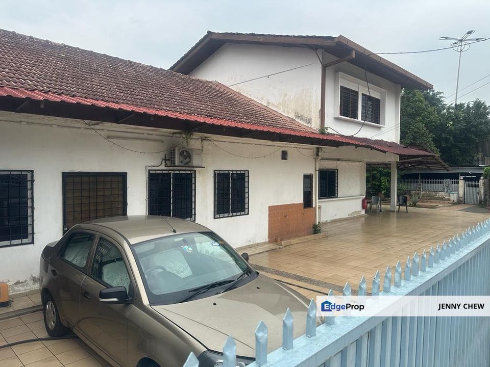 Jalan Carey, Petaling Jaya, 2 Storey Terraced House for SALE, Selangor, Petaling Jaya