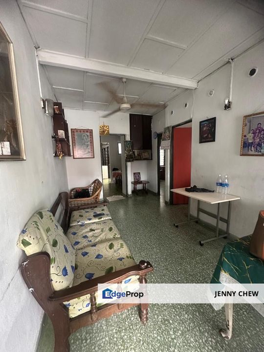Seksyen 1, Petaling Jaya, 1 Storey Terraced House FOR SALE, Selangor, Petaling Jaya