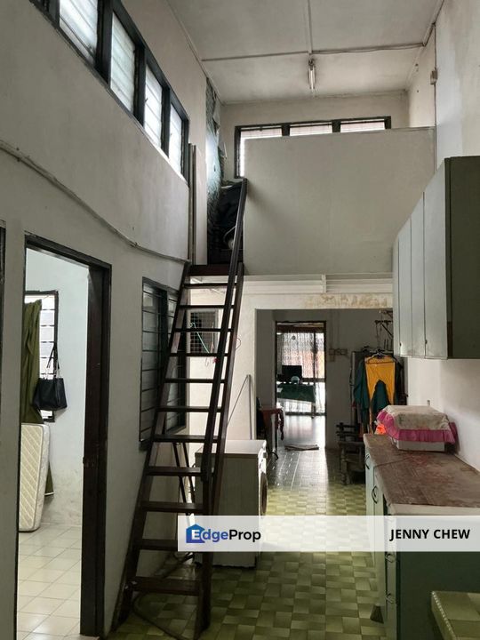 Seksyen 1, Petaling Jaya, 1 Storey Terraced House FOR SALE, Selangor, Petaling Jaya