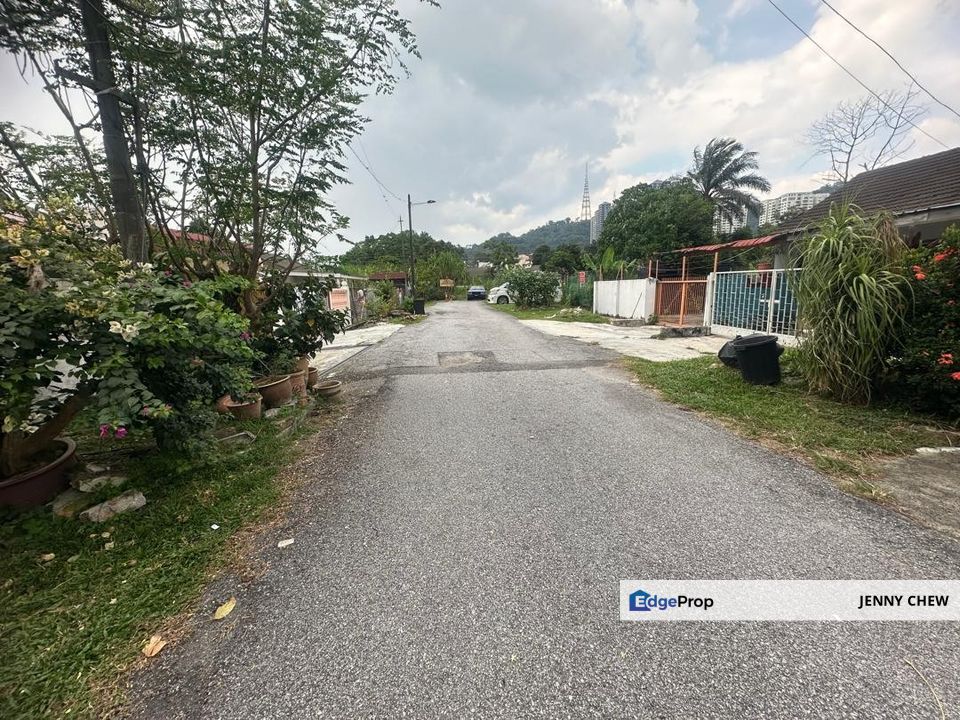 Seksyen 1, Petaling Jaya, 1 Storey Terraced House FOR SALE, Selangor, Petaling Jaya