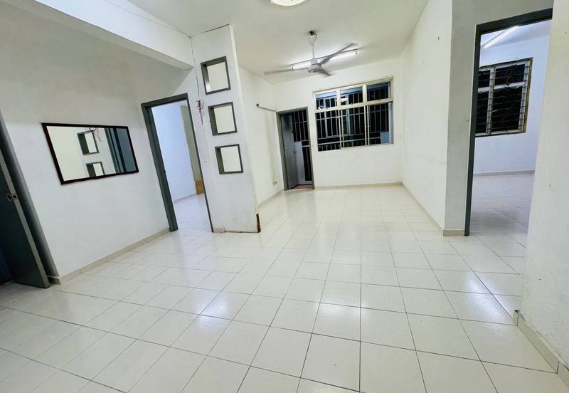 Villa Krystal, Bandar Selesa Jaya