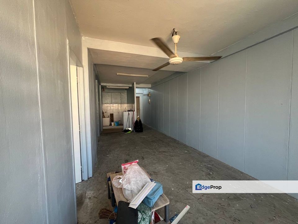 NEARBY MRT UNIT FOR SALE , Selangor, Kota Damansara