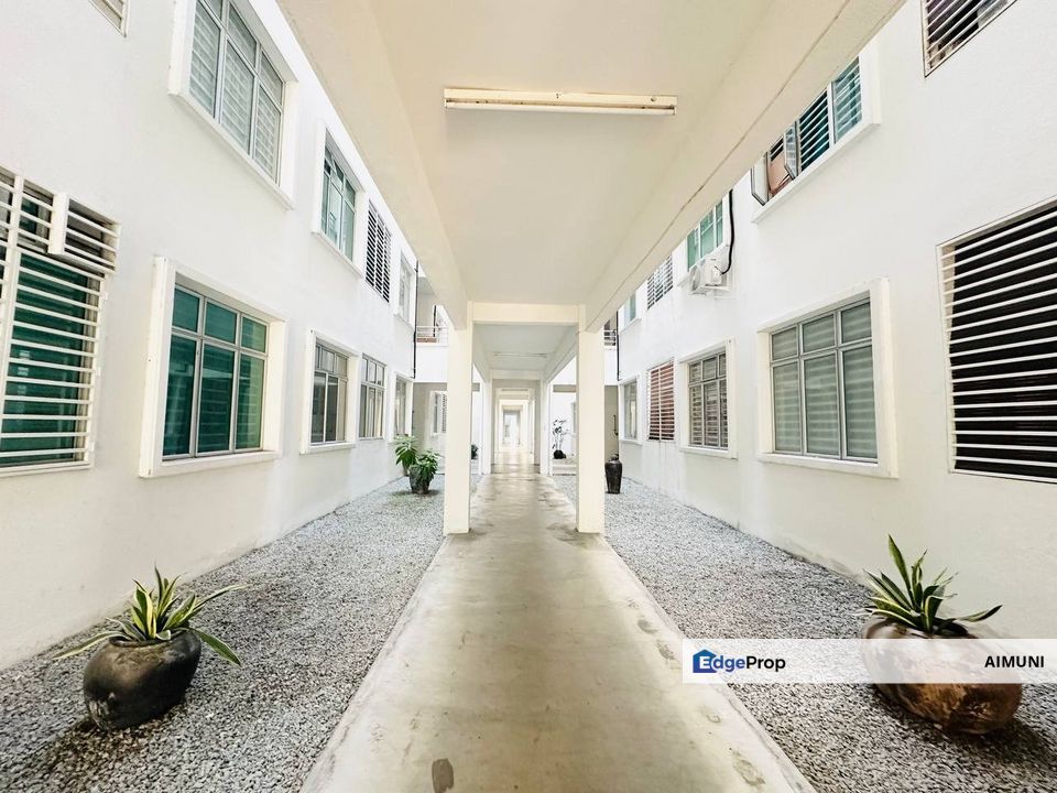 Freehold Apartment Under RM300K Harga RM280K freehold ‼️, Selangor, Sepang