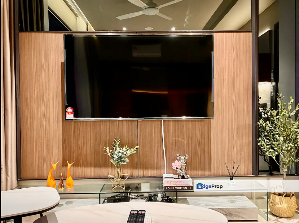 completed project/shopping mall/link bridge to genting highland, Pahang, Bentong