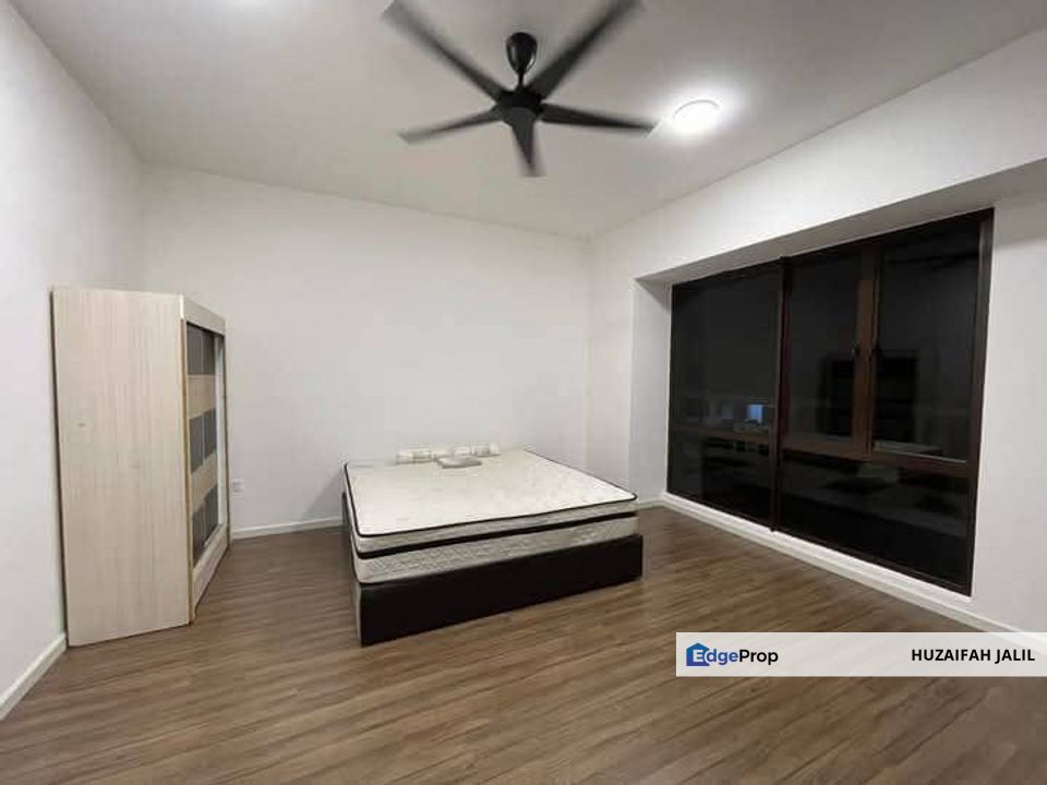 SERENIA ANISSA @ KOTA WARISAN, Selangor, Sepang