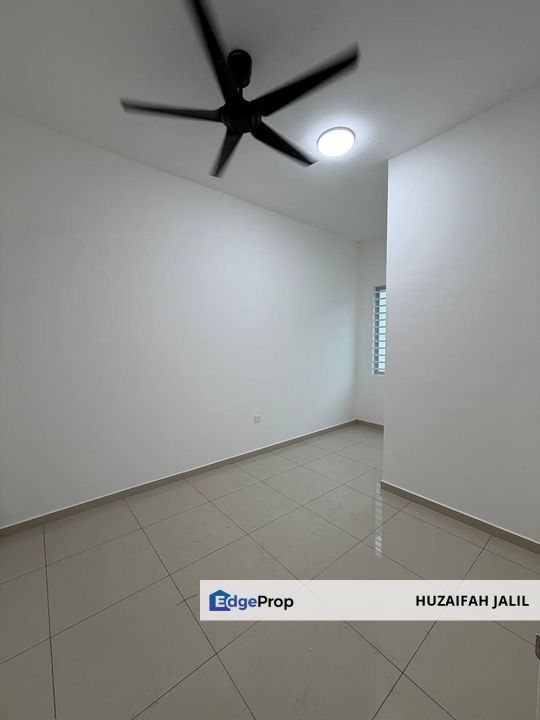 TIARA SENDAYAN IN BETWEEN KLIA SEREMBAN, Negeri Sembilan, Seremban