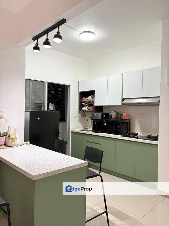 ROOM FOR FEMALE ONLY ACACIA RESIDENCES Sepang, Selangor, Sepang