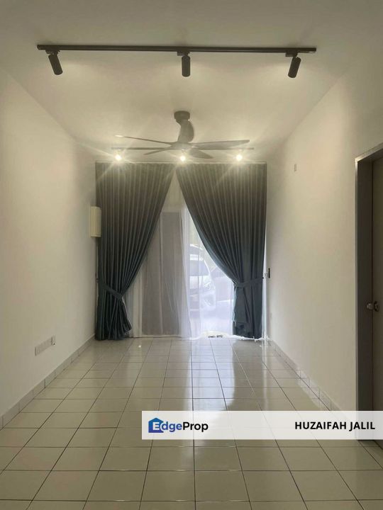 SERENIA AMALIA 1 END LOT (PARTIAL FURNISHED), Selangor, Sepang