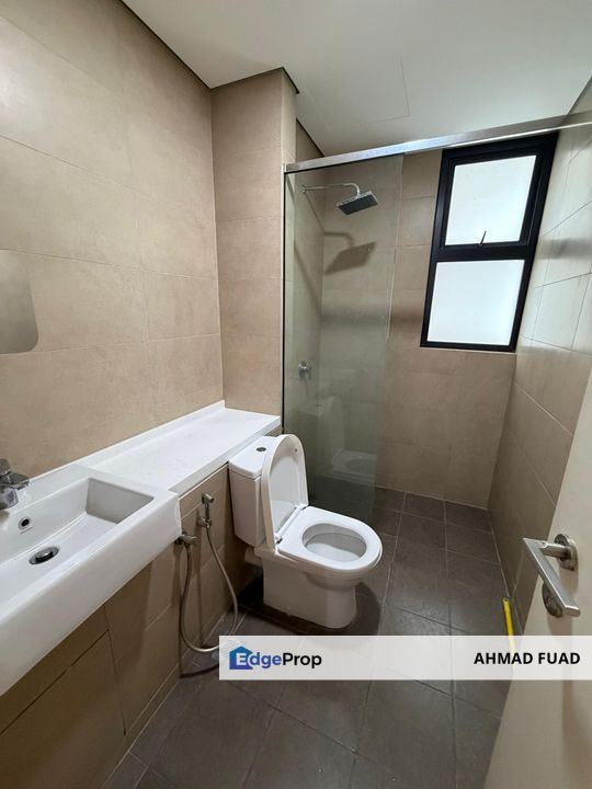 Radia Residence Bukit Jelutong Shah Alam 2 Bedroom Condominium For Rent, Fully Furnished With Balcony, Selangor, Bukit Jelutong