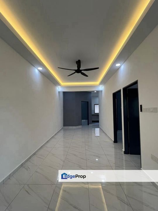 Taman Universiti House For Sale, Johor, Skudai