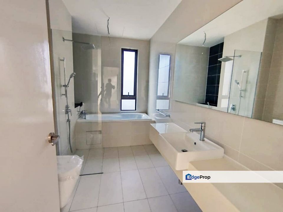 Double Storey Cluster House For Sale, Johor, Nusajaya