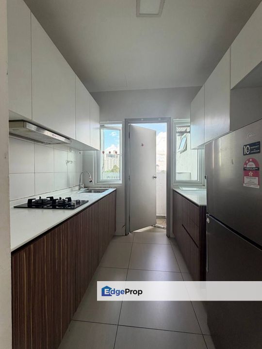 Seasons Luxury Apartment For Sale, Johor, Johor Bahru