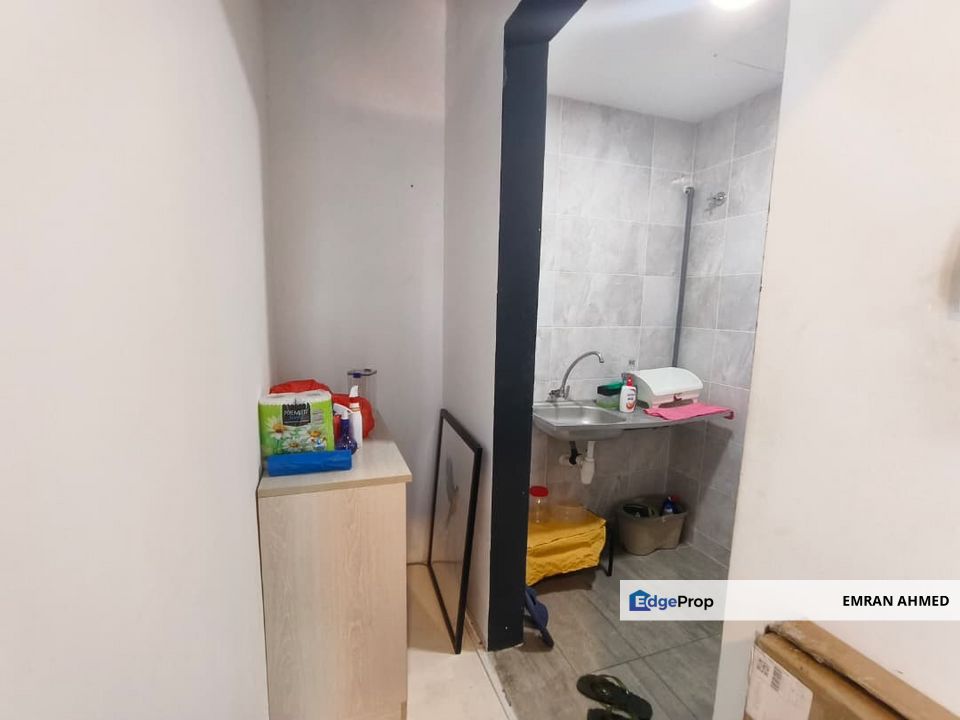 Office for Rent @ Kenwingston Business Square, Cyberjaya., Selangor, Sepang