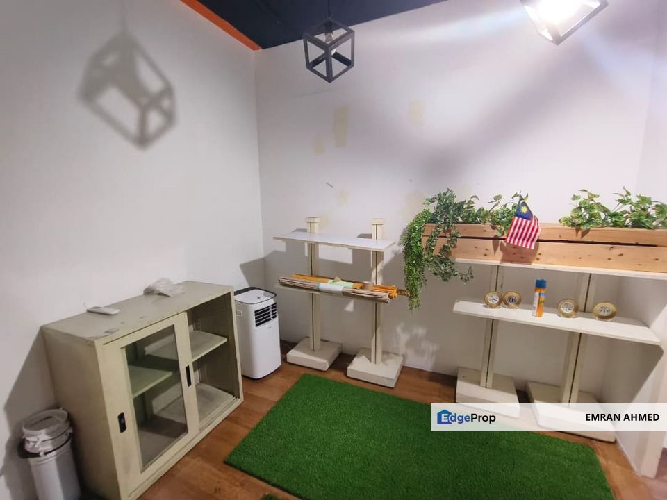 Office for Rent @ Kenwingston Business Square, Cyberjaya., Selangor, Sepang