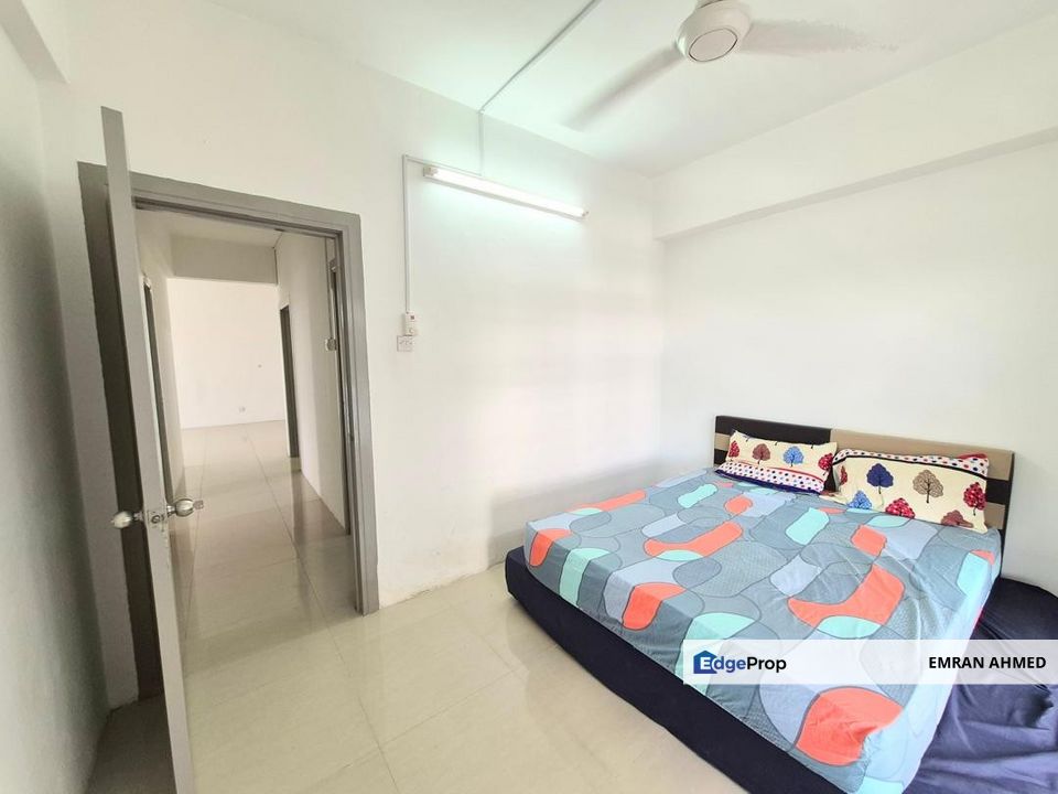 For Sale : Selayang Point Condominium , Selangor, Selayang