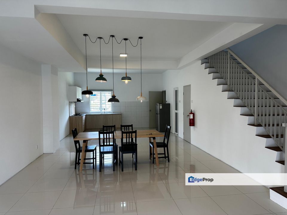 Double Storey house for sale in a peaceful neighborhood , Selangor, Cyberjaya