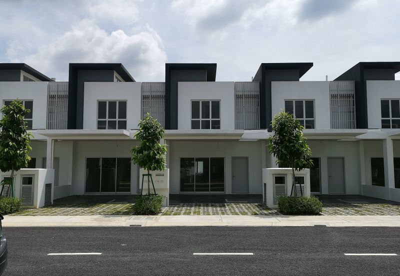 Casa Green @ Cybersouth