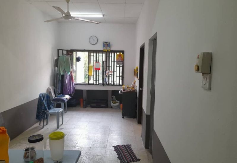 3 Bedroom Apartment in Medan Bukit Permai, Cheras, Ampang for SALE !!