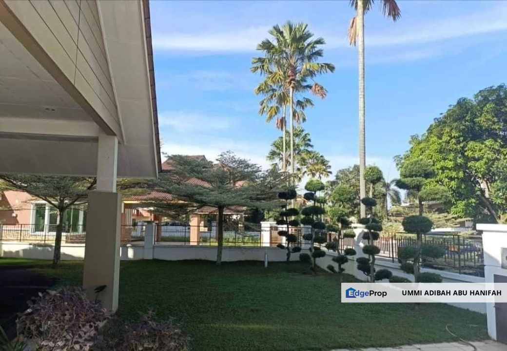 Banglo Bertam Lakehomes , Penang, Kepala Batas