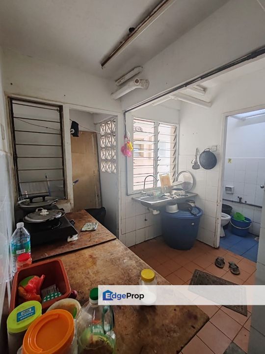 Good Conditions C.h.e.a.p Pangsapuri Seroja Kepong Fadason, Kuala Lumpur, Kepong