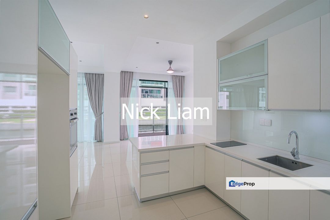 The Light Collection 1, Water Villa For Sale - New and well Maintain Unit, Penang, Gelugor