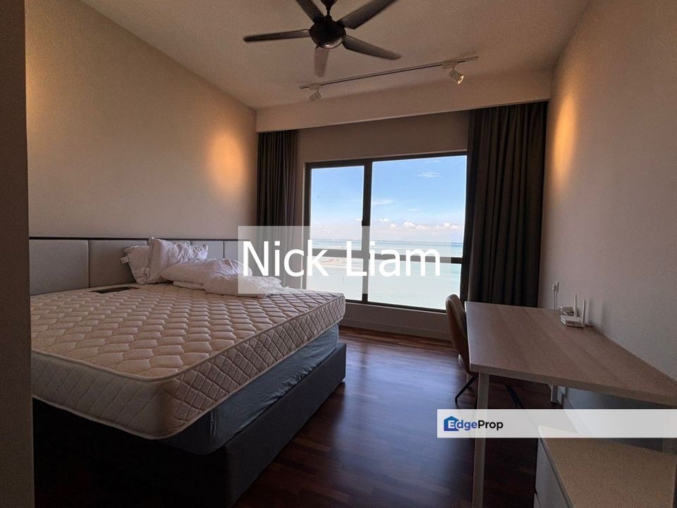 Straits Residence For Sales - Well maintain Fully Furnish Corner Seaview unit, Penang, Tanjung Tokong