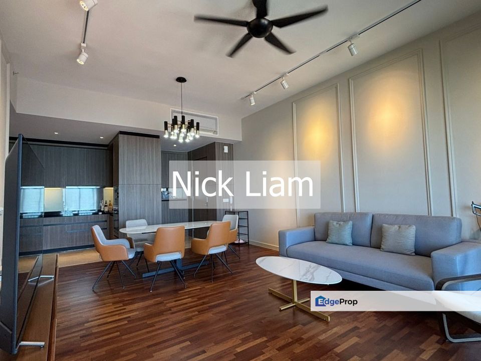 Straits Residence For Sales - Well maintain Fully Furnish Corner Seaview unit, Penang, Tanjung Tokong