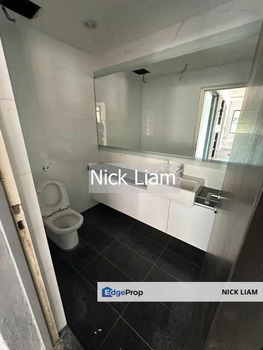 Tanjung Tokong Bungalow Unit For Rent - Big parking Space, Penang, Persiaran Gurney