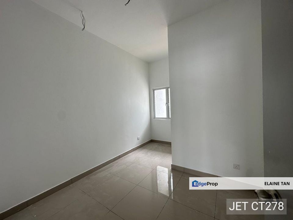 Laelia 1 @ Kota Bayuemas Klang Double Storey Terrace House For Rent, Selangor, Klang