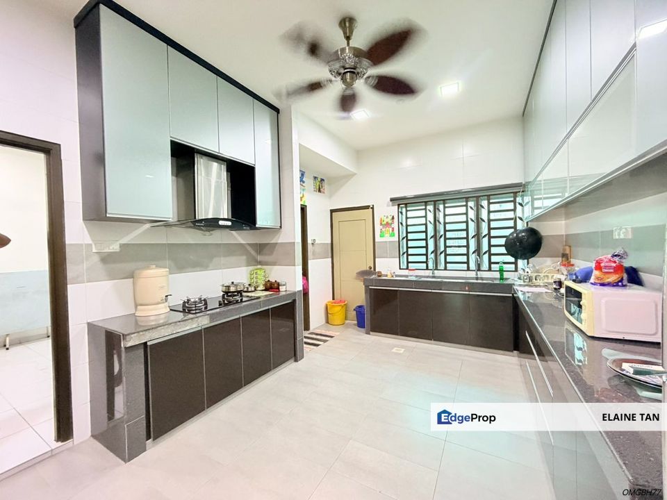 Telok Gadong Besar Klang Double Storey Endlot Terrace For Sale, Selangor, Klang