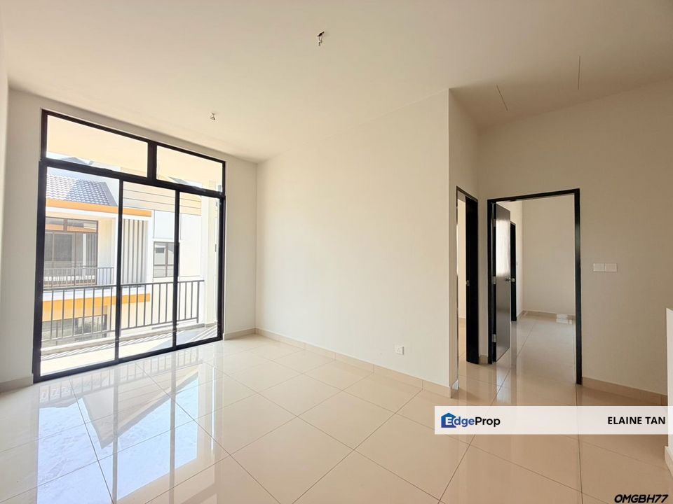 Taman Tepi Sungai Double Storey Semi-D House For Sale, Selangor, Klang