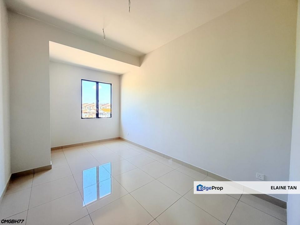 Taman Tepi Sungai Double Storey Terraced House For Sale, Selangor, Klang