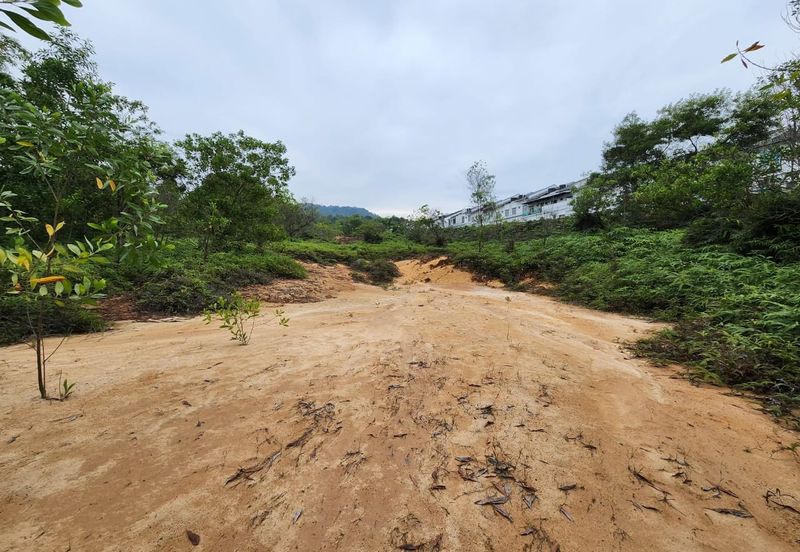 TAMAN PUNCAK SAUJANA