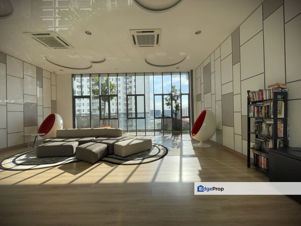 Eve Suite @ Ara Damansara 3-Min Walk to LRT (from Lobby to Link bridge), Selangor, 