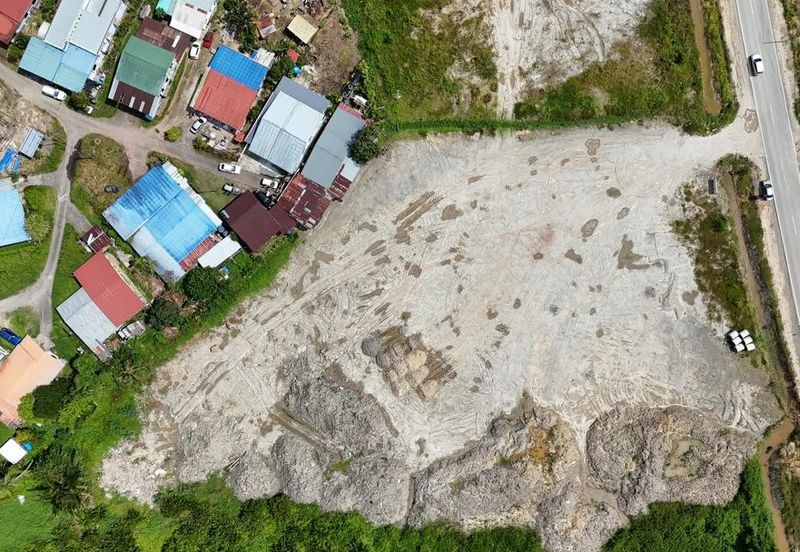 Jalan Nountun Bukit Padang