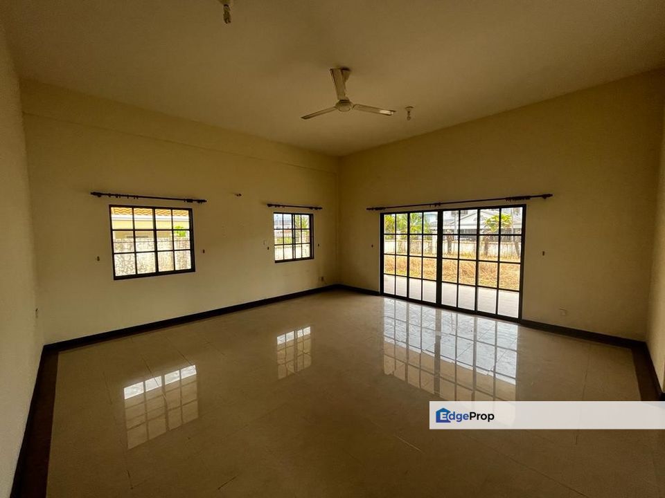 Kingfisher Park Bungalow For Sale , Sabah, Kota Kinabalu