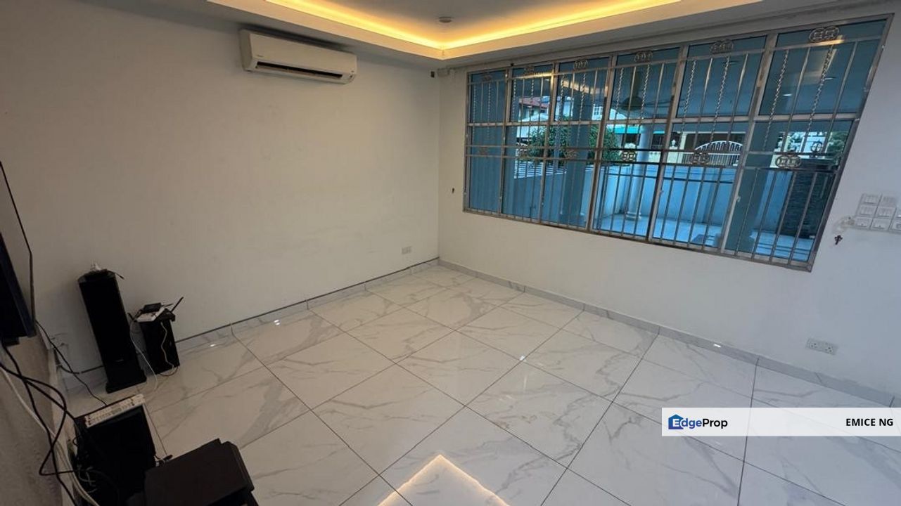 Taman Casa Fabulosa Hilltop Semi Detached For Sale , Sabah, Kota Kinabalu