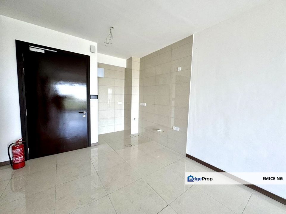 Jesselton Twin Tower Studio Unit High Floor Bare New Unit , Sabah, Kota Kinabalu