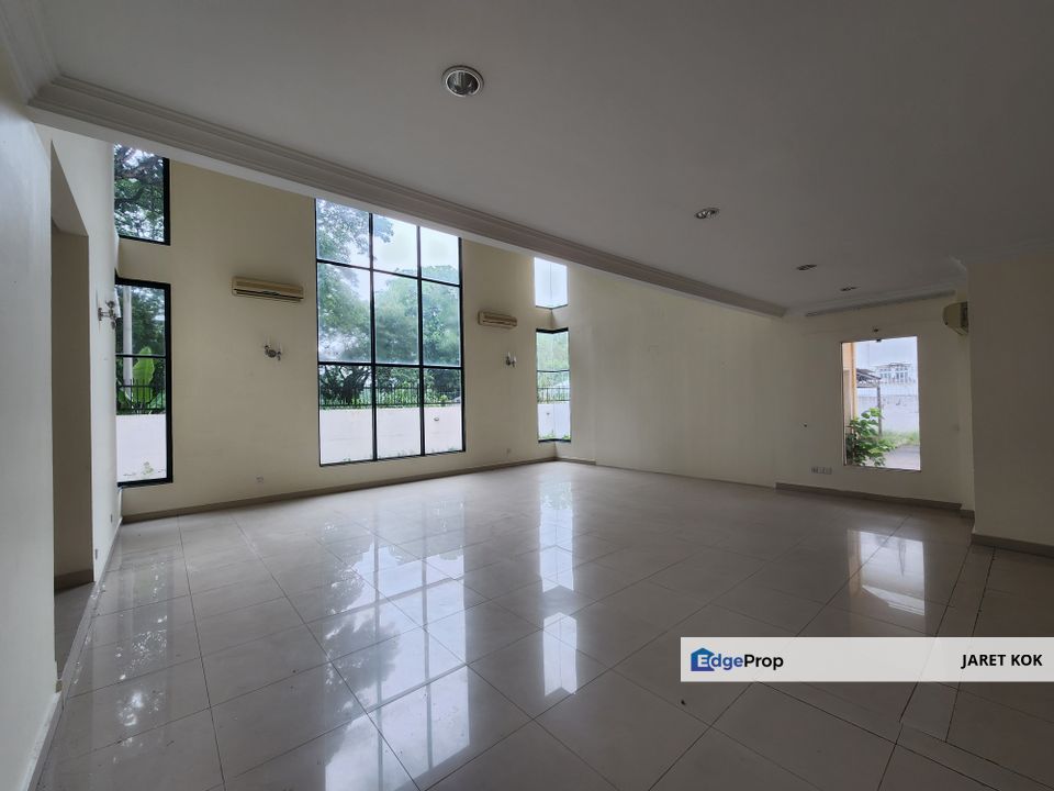 Taman Ampang Hilir, 3.5-Storey Bungalow Partially Furnished For Sale Big Garden, Kuala Lumpur, Ampang Hilir