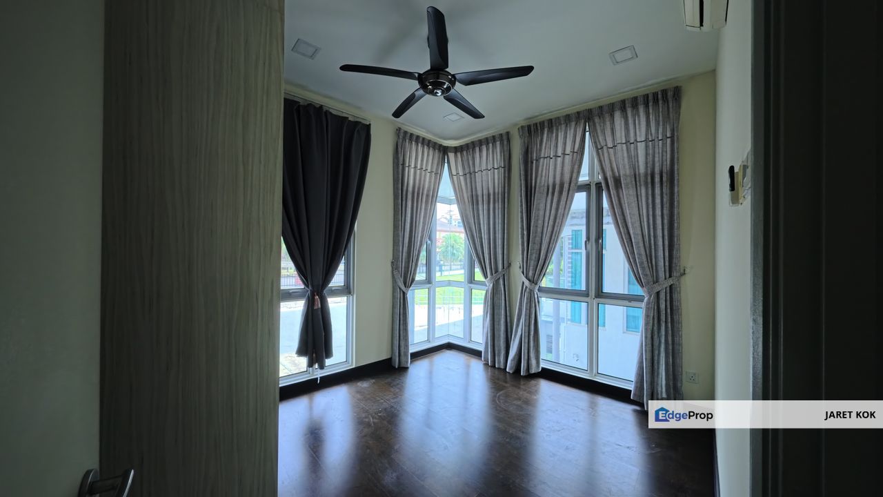 Saville @ The Park Bangsar South, 2.5-Storey Villa Partially Furnished For Sale Low Density , Kuala Lumpur, Bangsar South