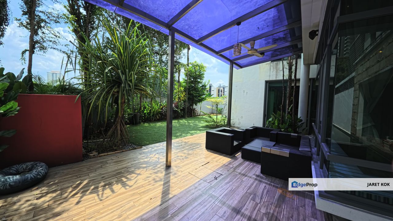 The Residence Mont Kiara, 2-Storey Modern Bungalow Partially Furnished For Sale With Big Garden, Kuala Lumpur, Mont Kiara