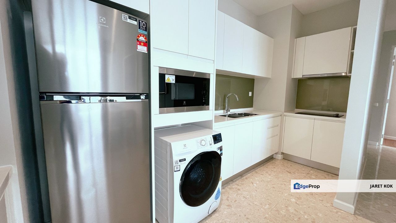 Pavilion Ceylon Hill, KLCC Fully Furnished For Rent With KL Tower View, Kuala Lumpur, Bukit Bintang