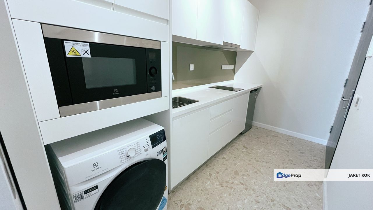 Pavilion Ceylon Hill, KLCC Fully Furnished For Rent Low Density With KL Tower View, Kuala Lumpur, Bukit Bintang