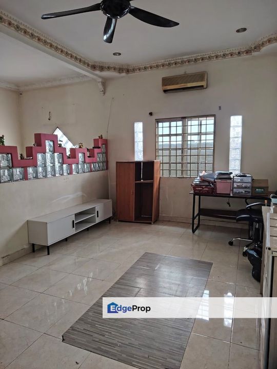 GOMBAK - SPACIOUS BUNGALOW 📍 Jalan Intan, Gombak Setia, Selangor, Gombak
