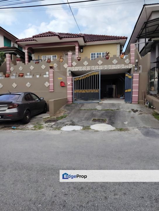 GOMBAK - SPACIOUS BUNGALOW 📍 Jalan Intan, Gombak Setia, Selangor, Gombak