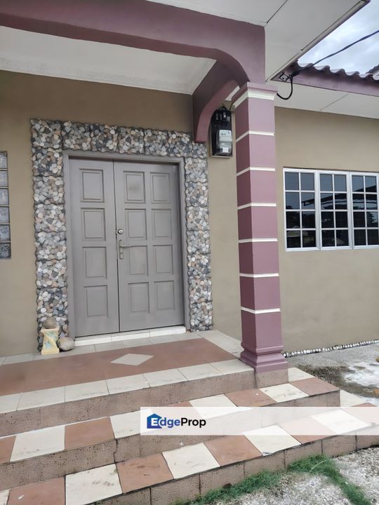 GOMBAK - SPACIOUS BUNGALOW 📍 Jalan Intan, Gombak Setia, Selangor, Gombak