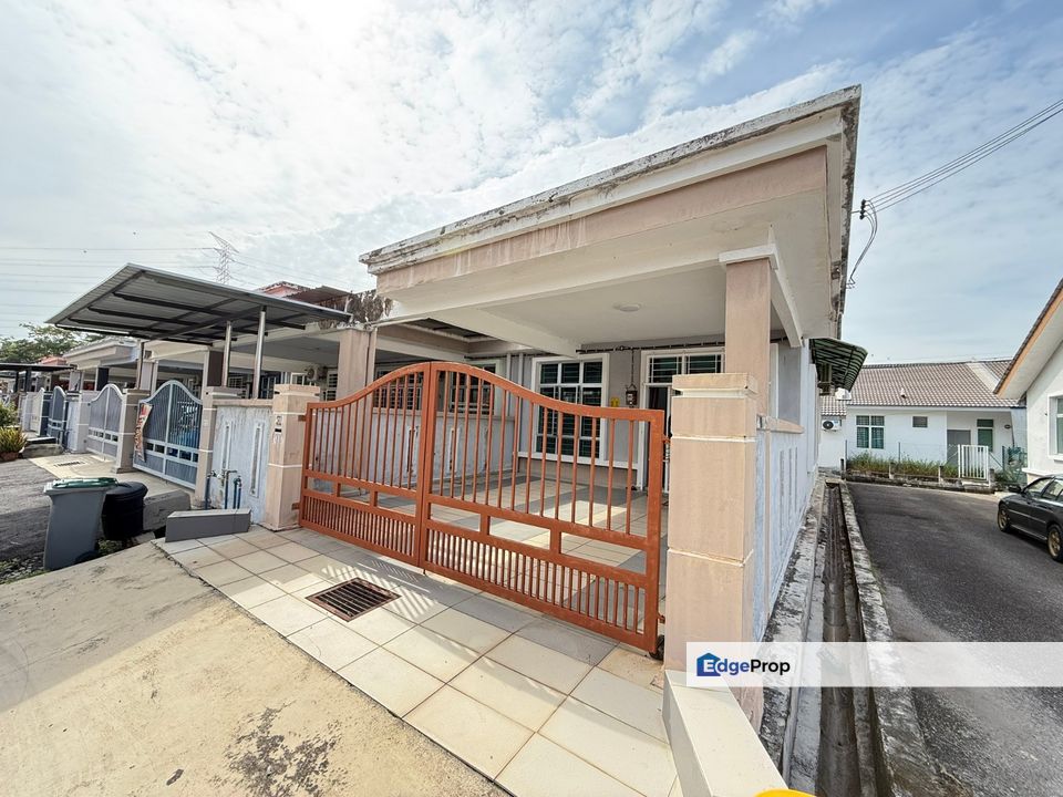 Melaka Taman Cheng Setia Freehold Single Storey End Lot Below Bank Value, Melaka, Cheng