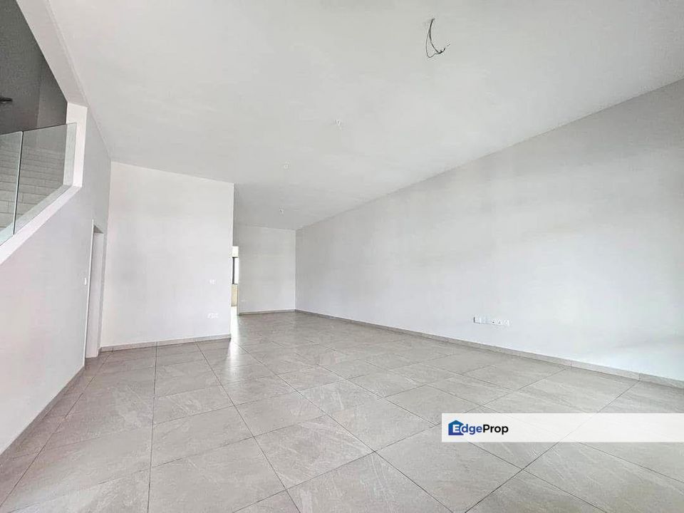 Melaka Bukit Katil Molek Residence Double Storey Terrace Freehold Gated Guarded Below Bank Value, Melaka, Bukit Katil